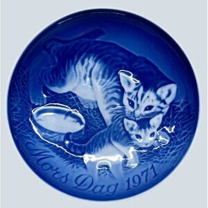 Bing & Grondahl 1971 Mors Mother's Day Cat with Kitten Collector Plate 8000/9371